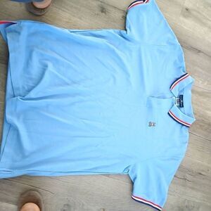 Man's polo shirt size 8